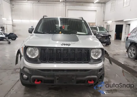 2021 Jeep Renegade Trailhawk 4X4 из США, поврежденный, VIN ZACNJDC16MPN36494